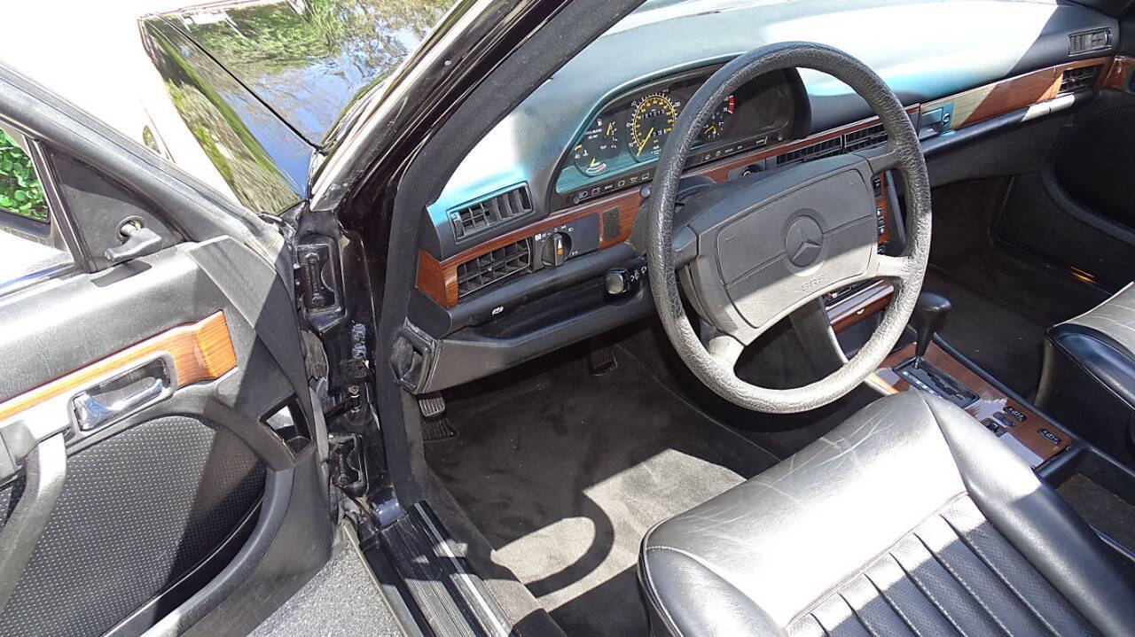 1987 Mercedes-Benz 420-Class 21