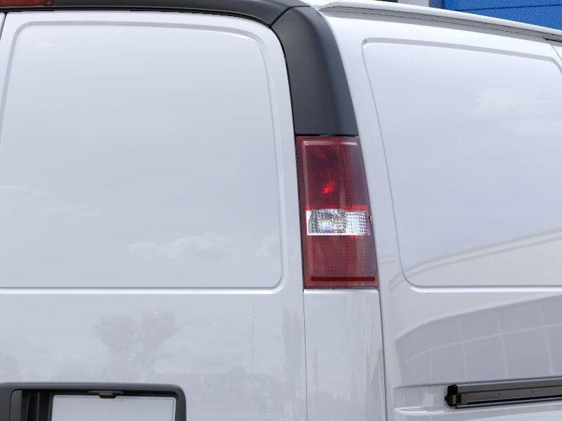 2025 Chevrolet Express 2500