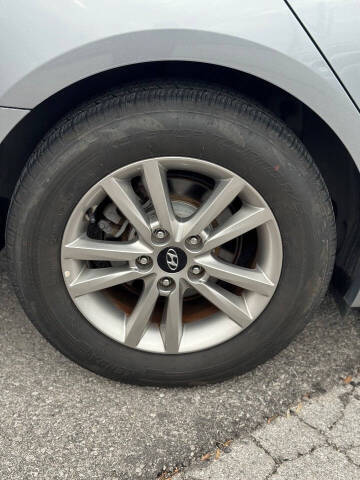 2016 Hyundai Sonata SE