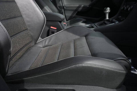 2019 Volkswagen Golf R 4Motion