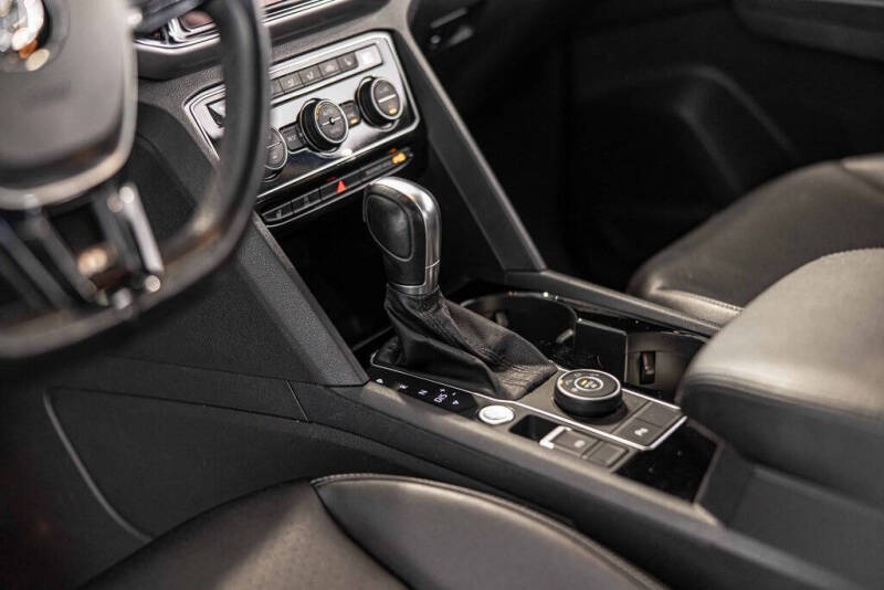 2019 Volkswagen Atlas V6 SEL R-Line 4Motion