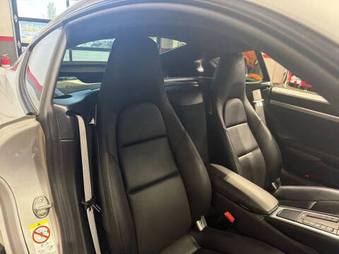 2024 Porsche 718 Cayman Style Edition