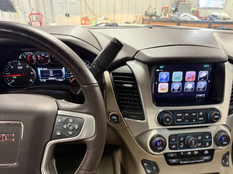 2018 GMC Yukon XL SLT