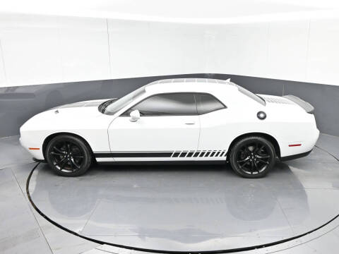2017 Dodge Challenger SXT