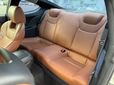 2010 Hyundai Genesis Coupe 3.8L Grand Touring