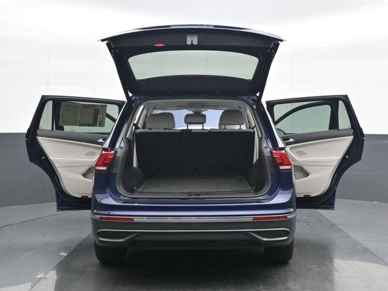 2022 Volkswagen Tiguan SE 4Motion