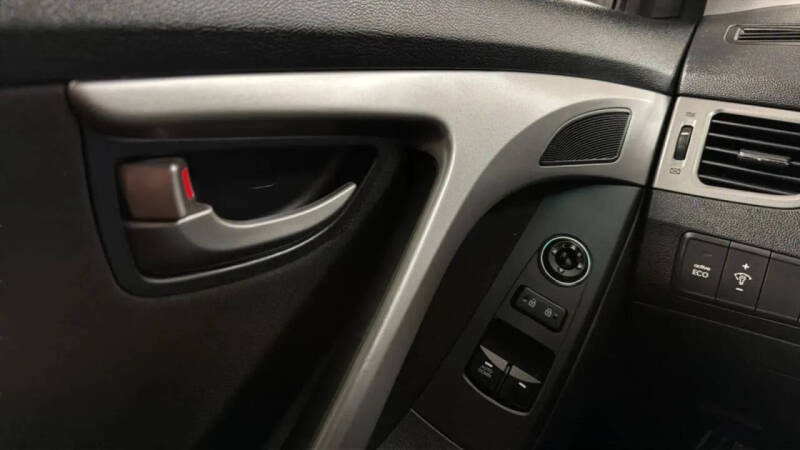 2013 Hyundai Elantra Coupe