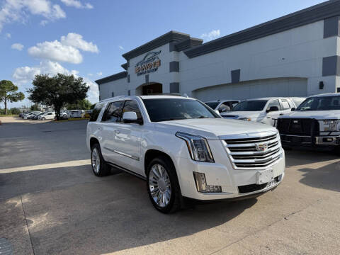 2017 Cadillac Escalade Platinum