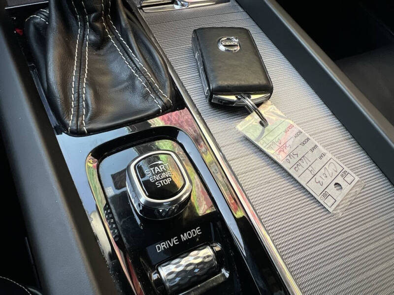 2019 Volvo S60 T6 R-Design