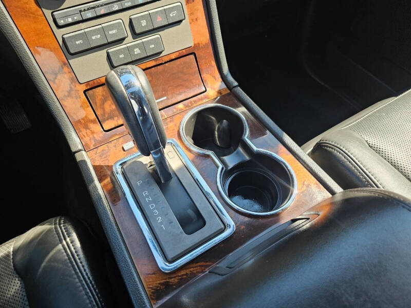 2012 Lincoln Navigator L