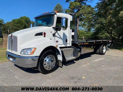 2022 Kenworth T270
