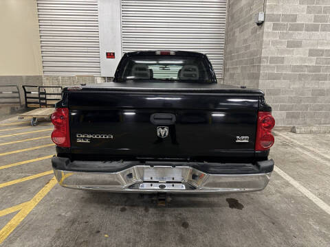2005 Dodge Dakota SLT