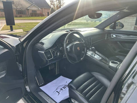 2015 Porsche Panamera Turbo