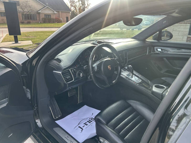 2015 Porsche Panamera Turbo