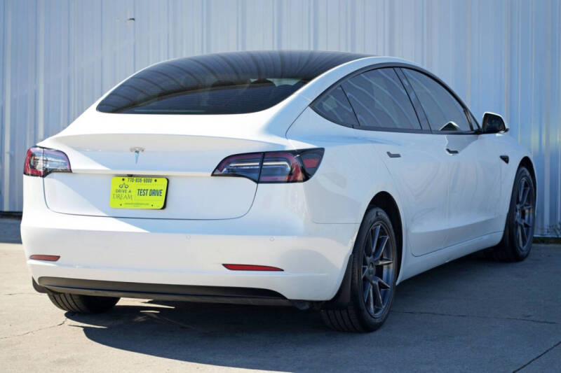 2021 Tesla Model 3 Standard Range Plus