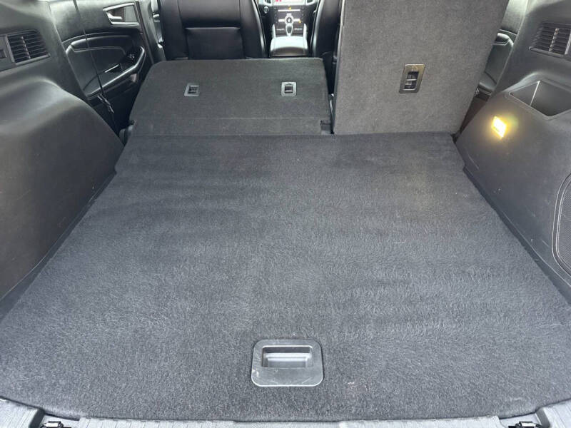 2016 Ford Edge Titanium