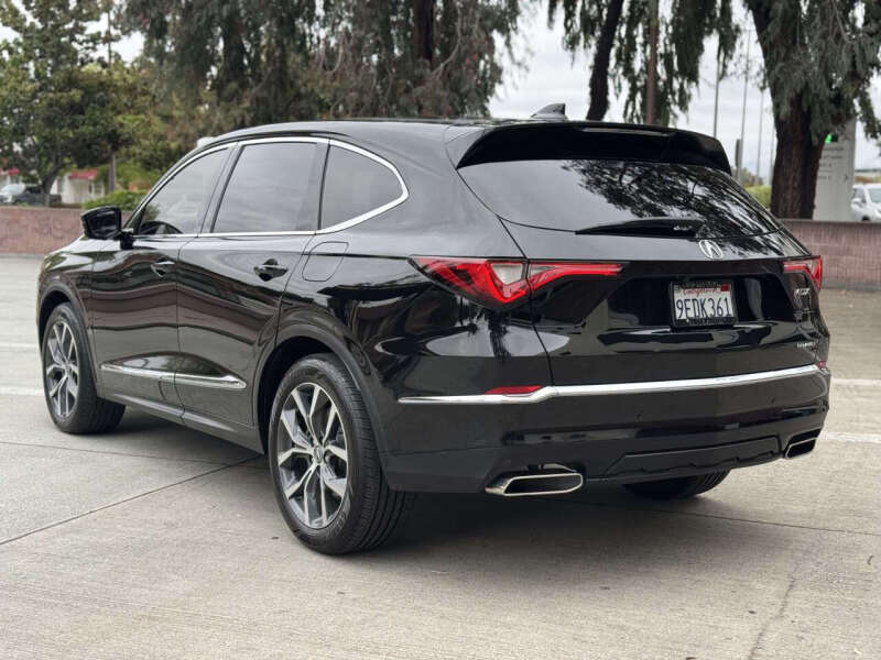 Image 6 of 2023 Acura MDX SH-AWD w/Tech