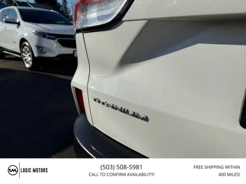 2020 Ford Escape Titanium