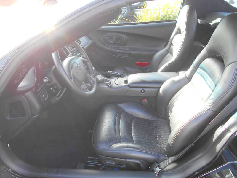 2004 Chevrolet Corvette