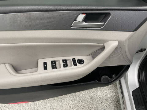 2016 Hyundai Sonata Hybrid SE