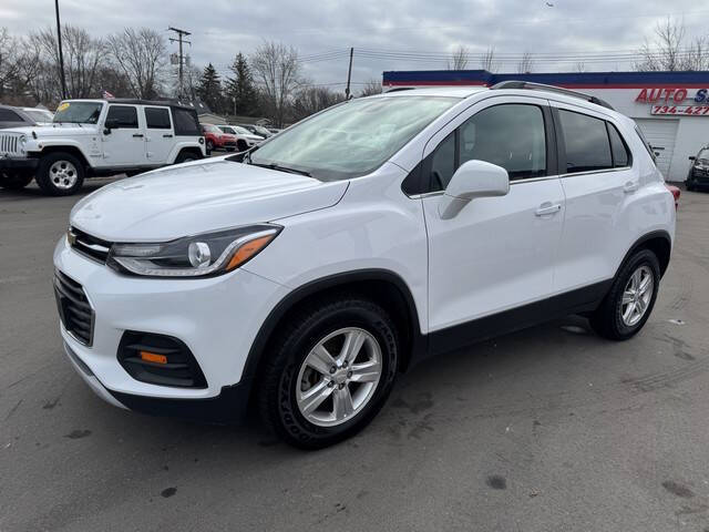 2020 Chevrolet Trax LT photo 3