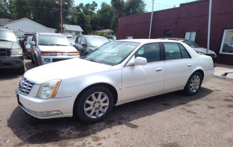 2009 Cadillac DTS for sale at B Quality Auto Check in Englewood CO