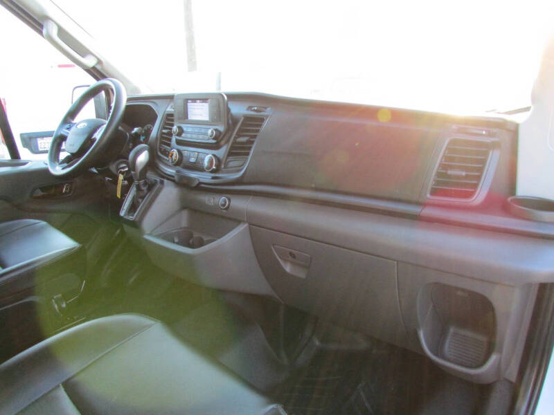 2022 Ford Transit 250