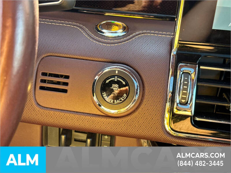 2021 Lincoln Navigator Black Label