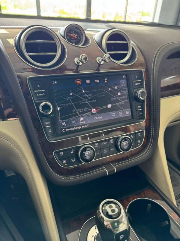 2017 Bentley Bentayga