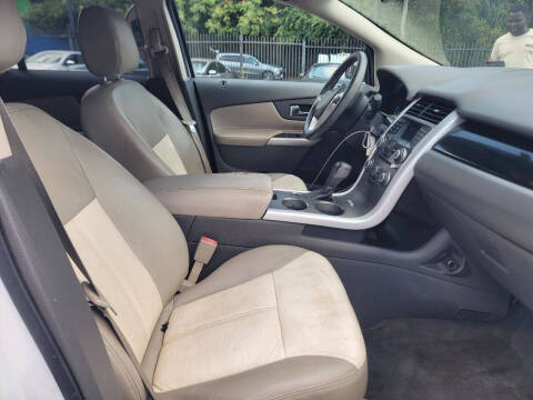 2014 Ford Edge SE