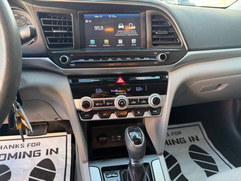 2020 Hyundai Elantra
