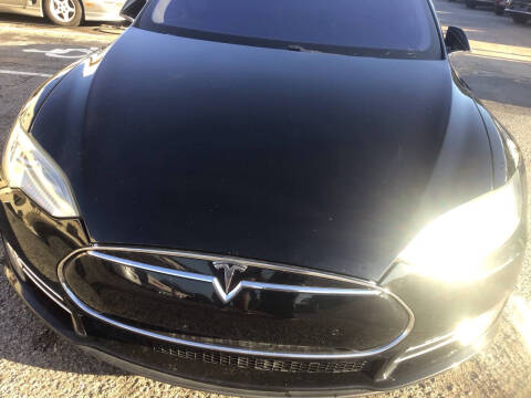 2014 Tesla Model S P85
