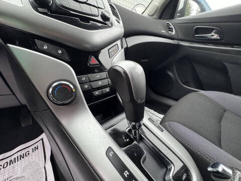 2013 Chevrolet Cruze 1LT Auto