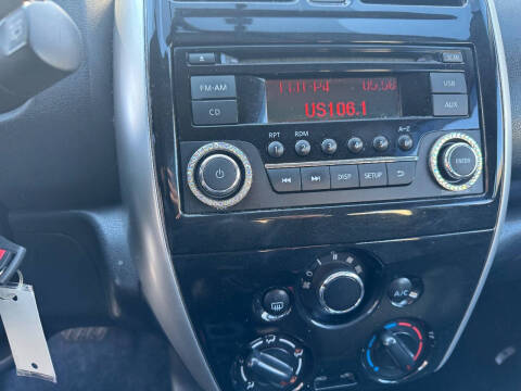 2015 Nissan Versa Note SV