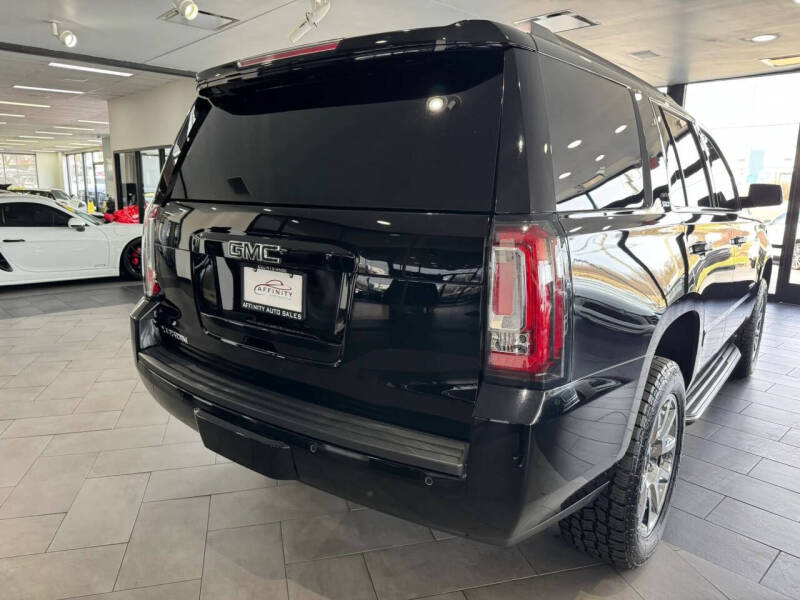 2017 GMC Yukon SLT