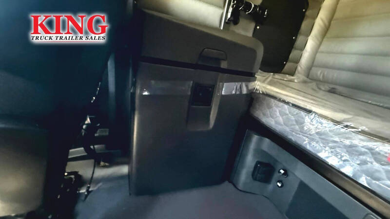 2022 Freightliner Cascadia