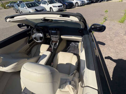 2011 Lexus IS 250C