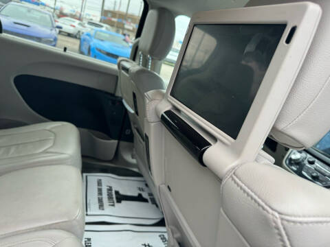 2018 Chrysler Pacifica Touring L Plus