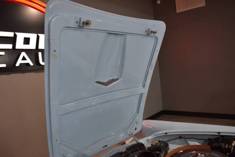 1957 Ford Thunderbird