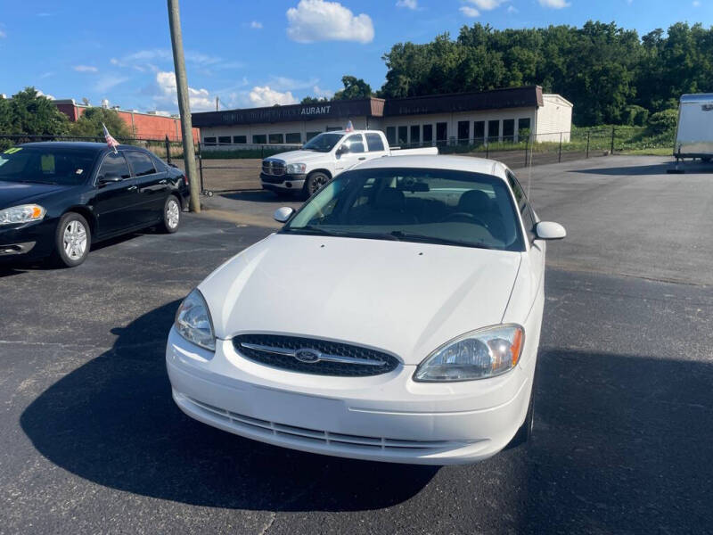 2003 Ford Taurus SES