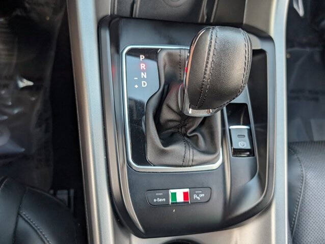 2024 Alfa Romeo Tonale Hybrid Ti