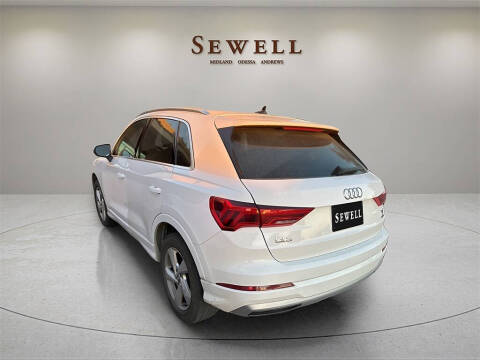 2019 Audi Q3 quattro Premium 45 TFSI