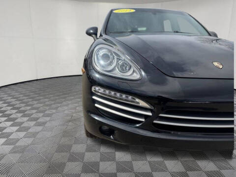 2014 Porsche Cayenne Platinum