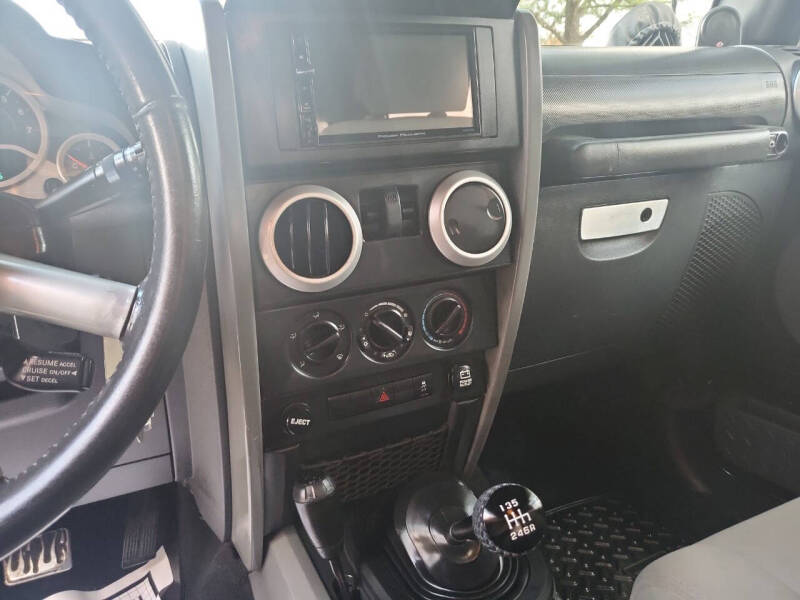 2010 Jeep Wrangler Sahara