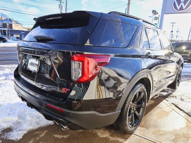 2021 Ford Explorer ST