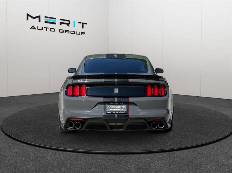 2018 Ford Mustang