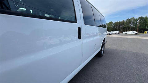 2017 Chevrolet Express LS 2500