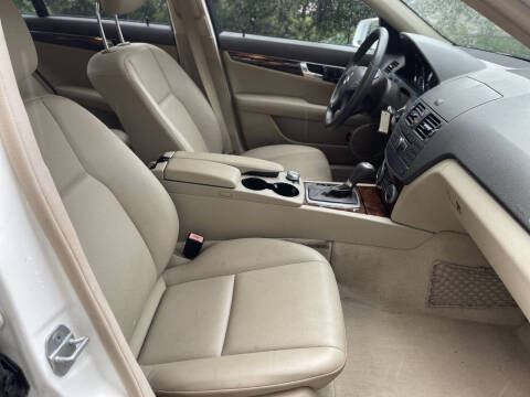 2010 Mercedes-Benz C-Class C 300 Luxury