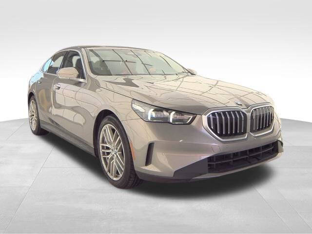 Used 2024 BMW 5 Series 530i with VIN WBA43FJ00RCS39437 for sale in Maysville, KY