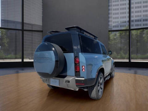 2025 Land Rover Defender 90 P400 X-Dynamic SE